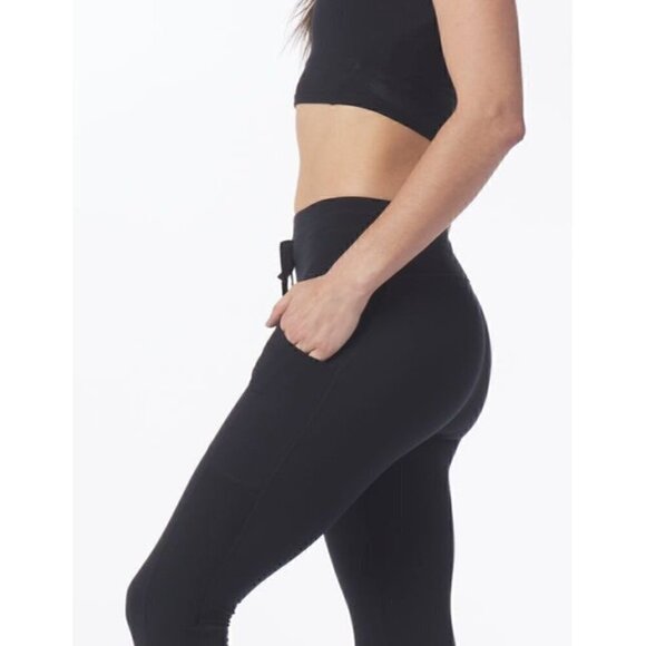 GLYDER ALL Versatile Legging: Black Medium - Picture 3 of 11
